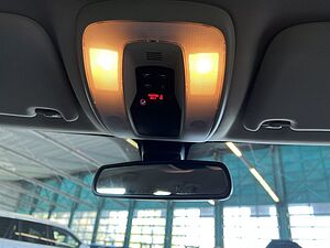 Volvo  D5  Leder RTI-Navi Bi-Xenon PDCv+h 17'