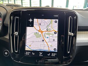 Volvo  T2  Aut PilotAssist BLIS AHK Navi LED