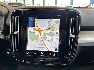 Volvo  T2 Momentum-Pro PilotAssist BLIS AHK Navi LED