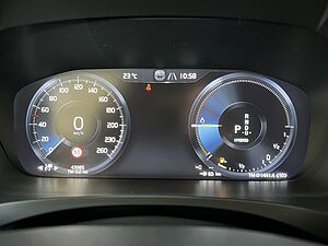 Volvo  T6 Recharge AWD R-Design HeadUpDisplay