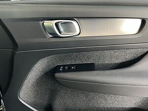 Volvo  Momentum Pro
