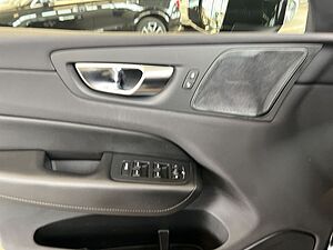 Volvo  Momentum Pro