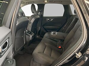 Volvo  Momentum Pro