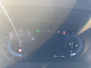 Volvo  Plus Dark