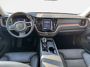 Volvo  Plus Dark