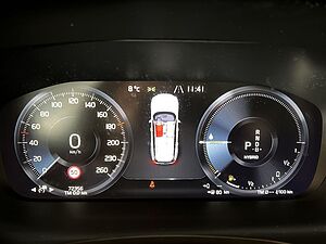 Volvo  T6 AWD Recharge  Glasd HeadUpDisplay