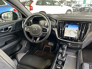 Volvo  T4  Aut Glasd PilotAssist BLIS Navi