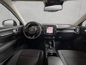 Volvo  Momentum Core