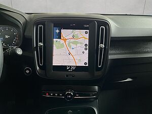 Volvo  Momentum Core