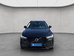 Volvo  Plus Dark