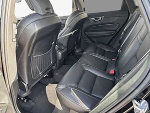 Volvo  Plus Dark