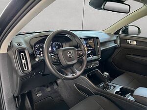 Volvo  Momentum Core
