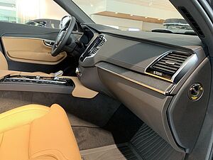 Volvo  Plus Bright