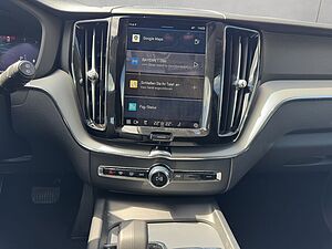 Volvo  Plus Dark