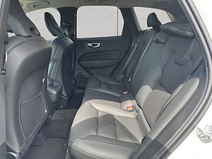 Volvo  Plus Dark