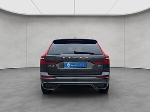 Volvo  Plus Dark
