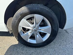 Volvo  Momentum Pro