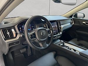 Volvo  Plus Dark