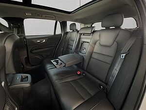 Volvo  Plus Dark