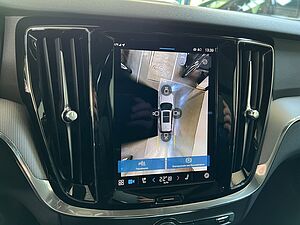 Volvo  Plus Dark