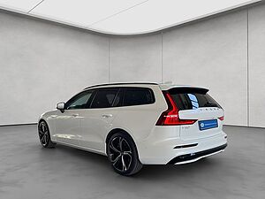 Volvo  Plus Dark