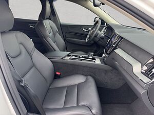 Volvo  Plus Dark