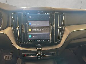 Volvo  Plus Dark