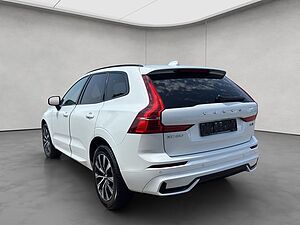 Volvo  Plus Dark