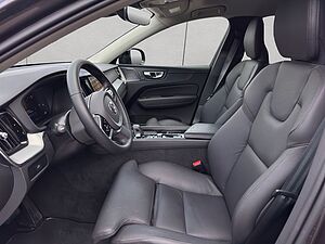 Volvo  Plus Dark