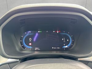 Volvo  Plus Dark