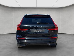 Volvo  Plus Dark