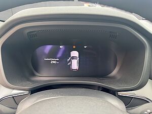Volvo  Plus Dark