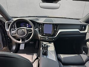 Volvo  Plus Dark