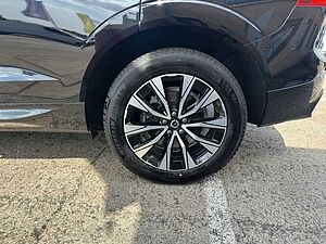 Volvo  Plus Dark
