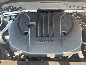 Volvo  Plus Dark