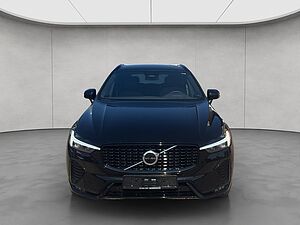 Volvo  Plus Dark