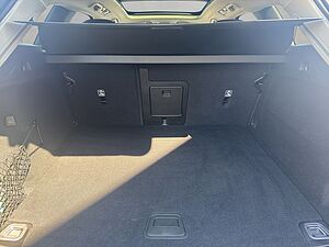 Volvo  Plus Dark