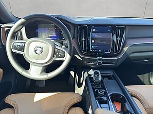 Volvo  Plus Dark