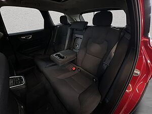 Volvo  Momentum Pro