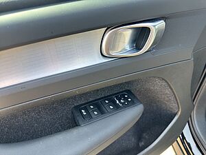 Volvo  Core