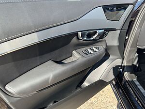 Volvo  Plus Bright