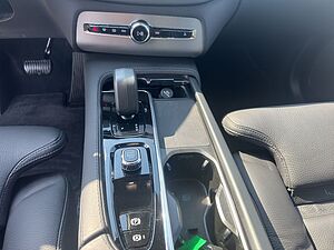 Volvo  Plus Bright