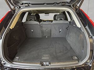Volvo  Plus Dark