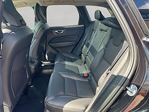 Volvo  Plus Dark