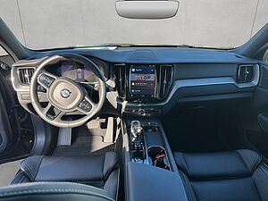 Volvo  Plus Dark