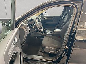 Volvo  Momentum Core