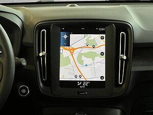 Volvo  Momentum Core