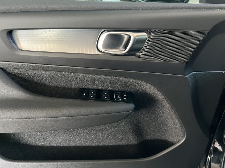 Volvo  Momentum Pro
