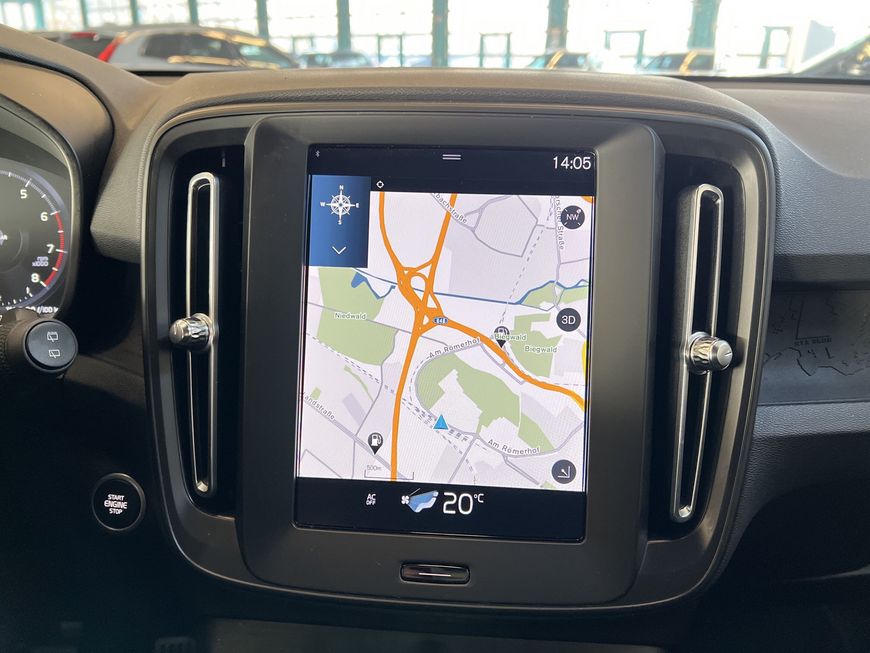 Volvo  T2 Momentum-Core Navi LED Kamera PDCv+h Apple