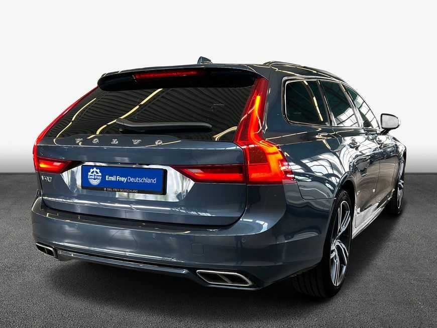 Volvo  T8 Twin Engine AWD R-Design Glasd Luftfahrwerk